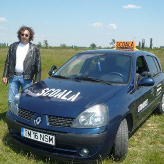 instructor auto Petroșani